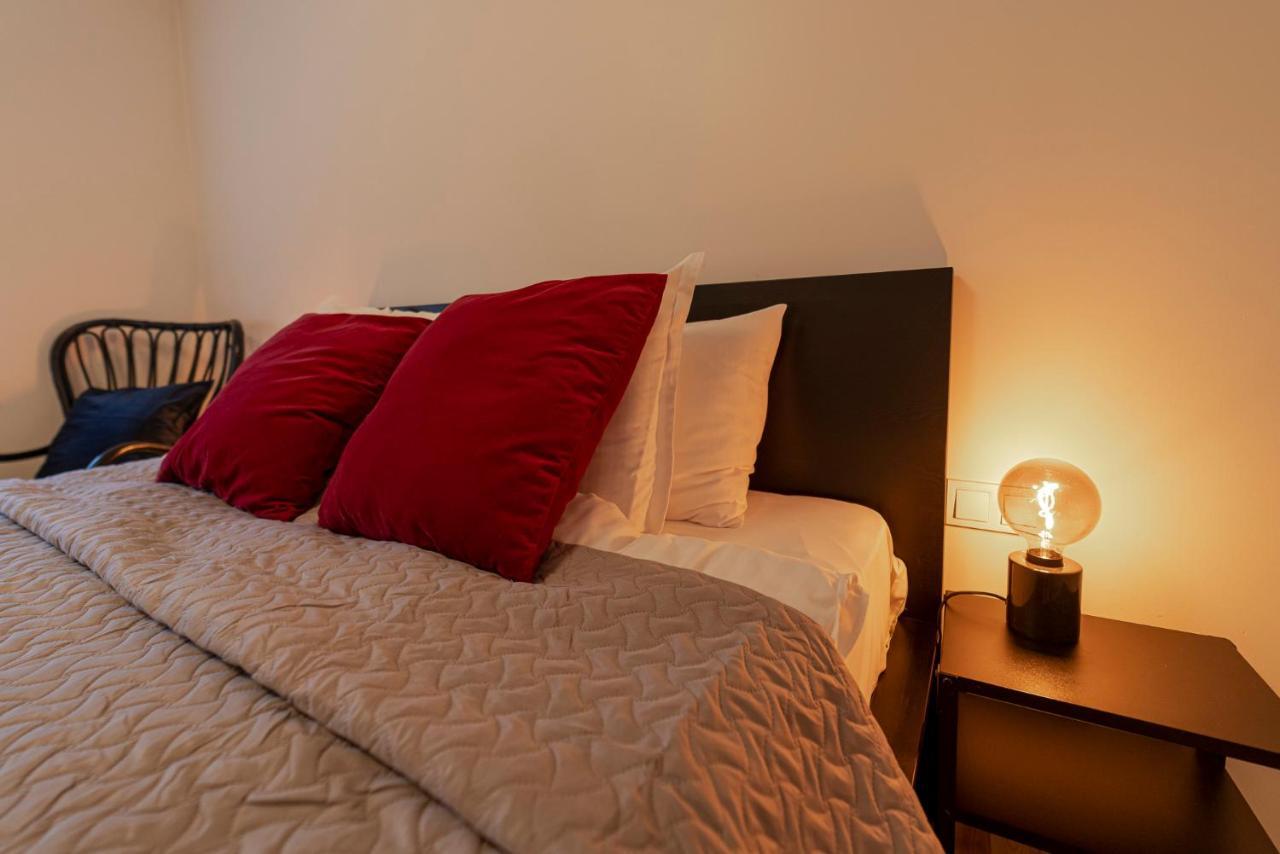 Harmony - Residences Of Pulkveza Brieza Street Next To Silent Center Рига