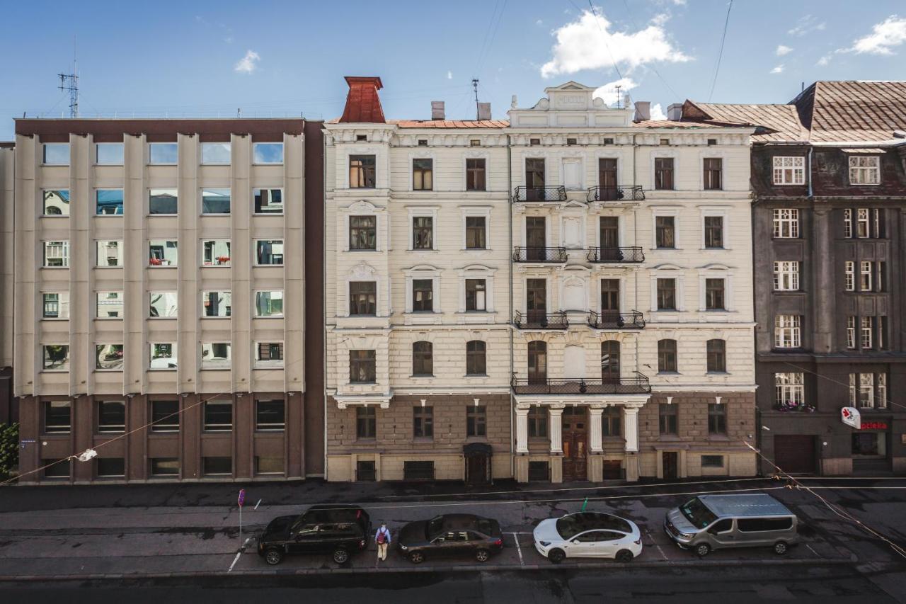 Harmony - Residences Of Pulkveza Brieza Street Next To Silent Center Рига